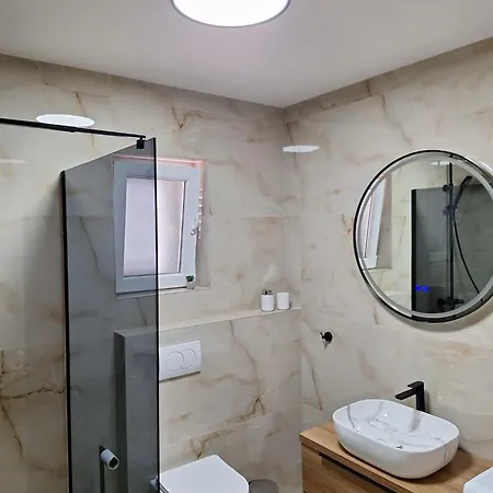 فيلة Casa Blanca